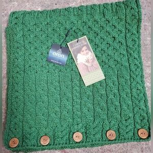 NWT Aran Woollen Mills Celtic Infinity Scarf 100% Merino Wool Made in Ireland